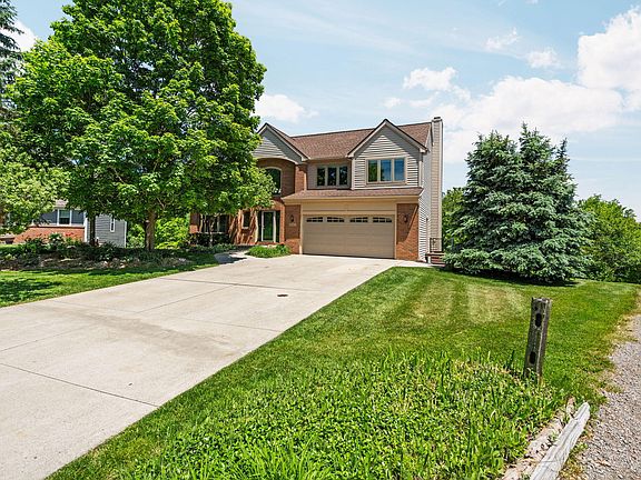 2nd image of 2580 Northridge Ct
