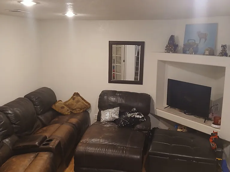 101-2070 Manitou Ct — Photo 14