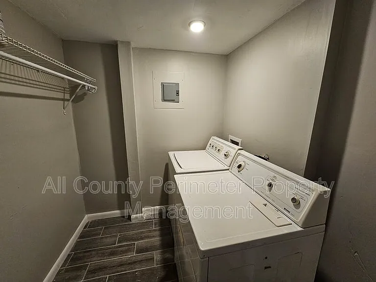 7309 Cardigan Cir — Photo 11