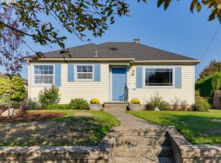 216 SE 75th Ave, Portland, OR 97215