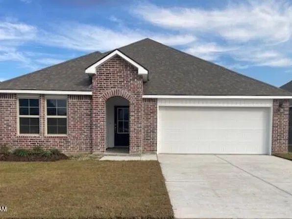 142 Lake Ridge Dr, Broussard, LA 70518
