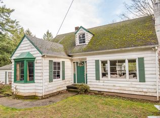 1501 SW Upland Dr, Portland, OR 97221