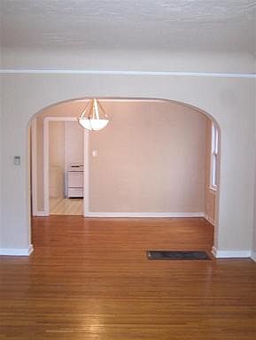 1st image of 642 N Spaulding Ave