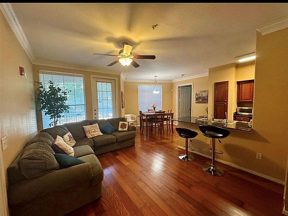 4th image of 7575 Kirby Dr APT 1113