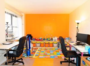 26-16 Union St #5G, Flushing, NY 11354