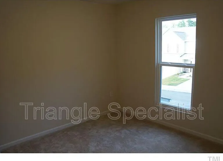 3908 Tresco Xing — Photo 6