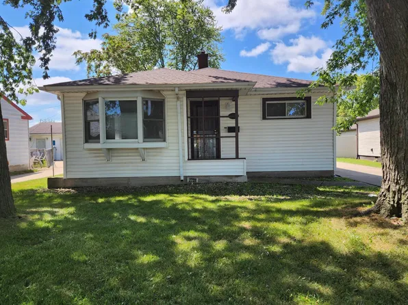 2728 Glenwood St, Highland, IN 46322