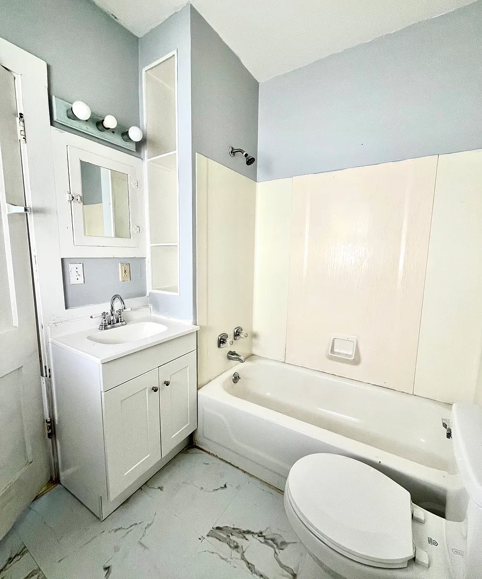 2204 North 5th Avenue - 1 — Photo 4
