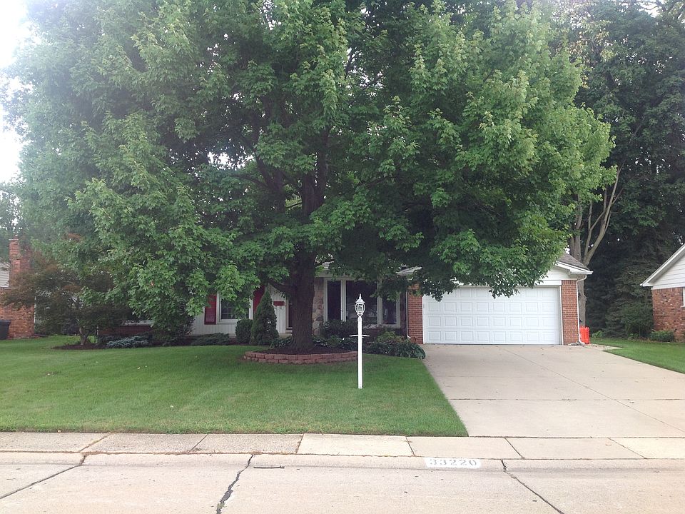 1st image of 33220 Myrna Ct
