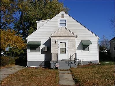 2nd image of 354 Roxbury Rd