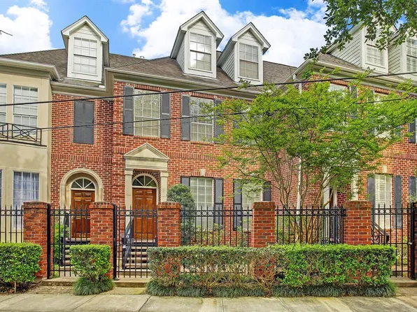 6845 Staffordshire St, Houston, TX 77030