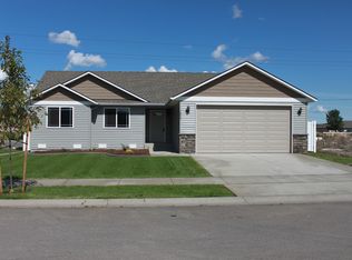 1899 Highwing Ct, Post Falls, ID 83854