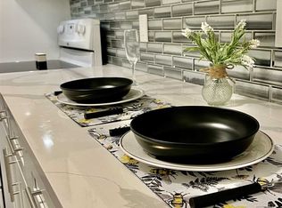 19 White Gate Dr APT A, Wappingers Falls, NY 12590