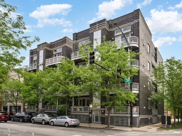 3559 W Montrose Ave #1W, Chicago, IL 60618