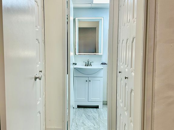 4th image of 1111 River Rd APT G28