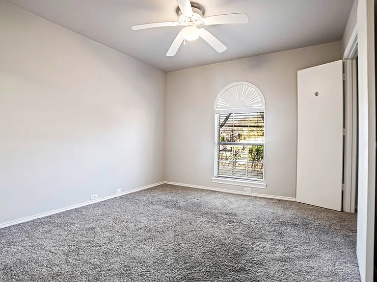 3804 Matterhorn Dr — Photo 9