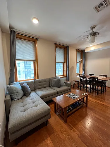 307 1st St #1 Photo 1
