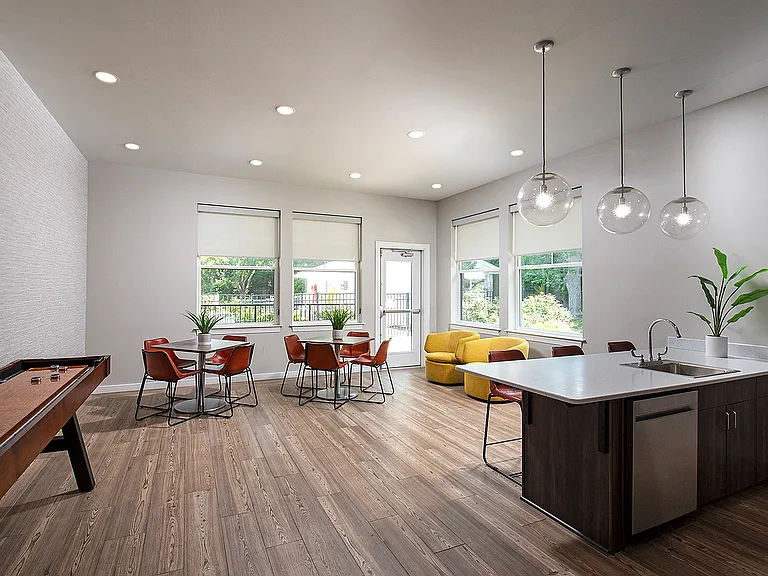 Resident lounge and game room