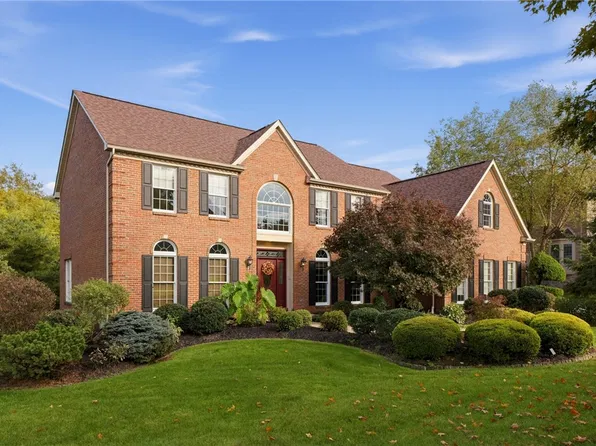 1755 Scarlett Dr, Pittsburgh, PA 15241