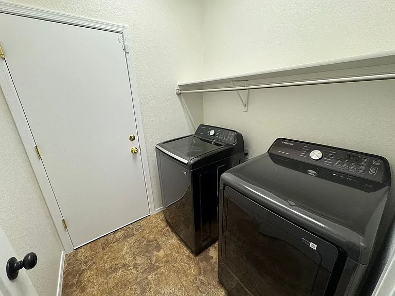 4133 E Cherry Hills Dr — Photo 19