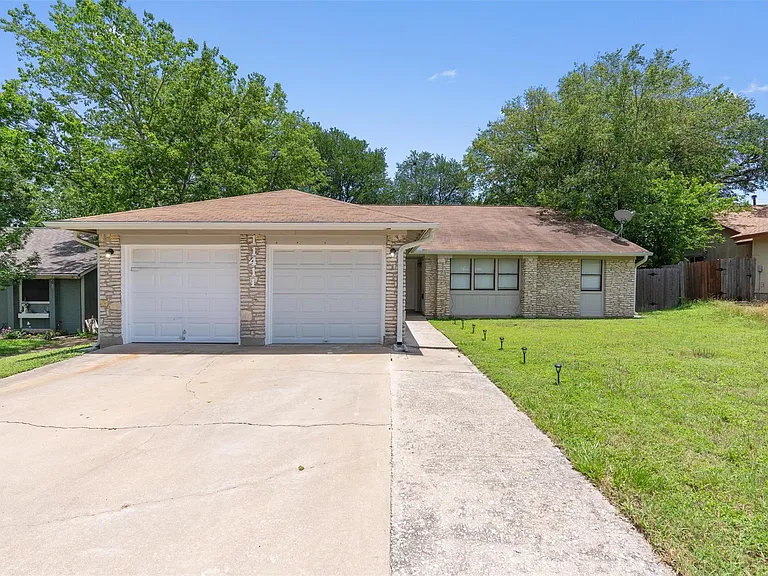 11411 Walnut Ridge Dr #B — Photo 1