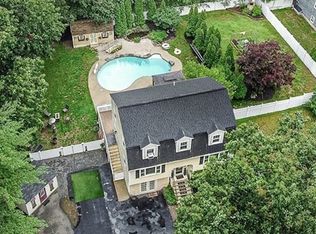 180 Alabama Rd, Tewksbury, MA 01876