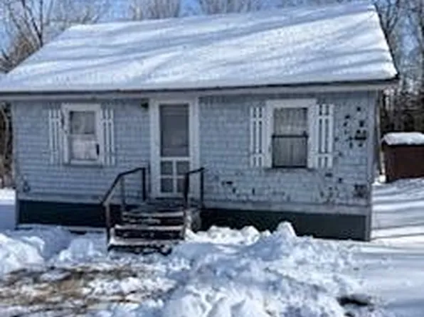 19 Needles Eye Road, Lamoine, ME 04605