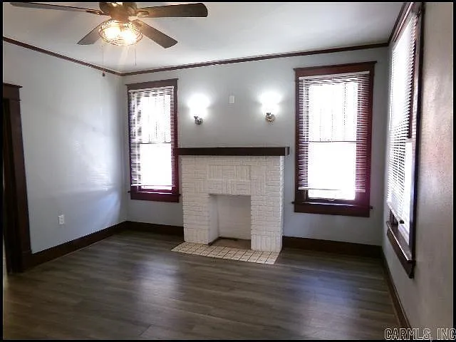 2100 Valmar St — Photo 4