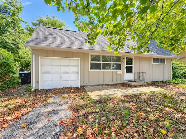 8603 Corrington Ave, Kansas City, MO 64138