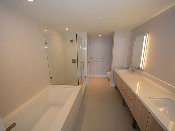 2nd image of 888 Kapiolani Blvd #2906-1