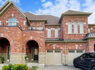 7 Paper Mills Cres, Richmond Hill, ON L4E 0V5