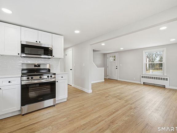 5th image of 9 Grand Street