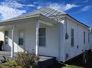 85 Pendleton St, Rocky Mount, VA 24151