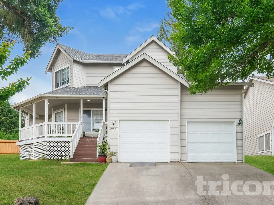 2943 Lowren Loop