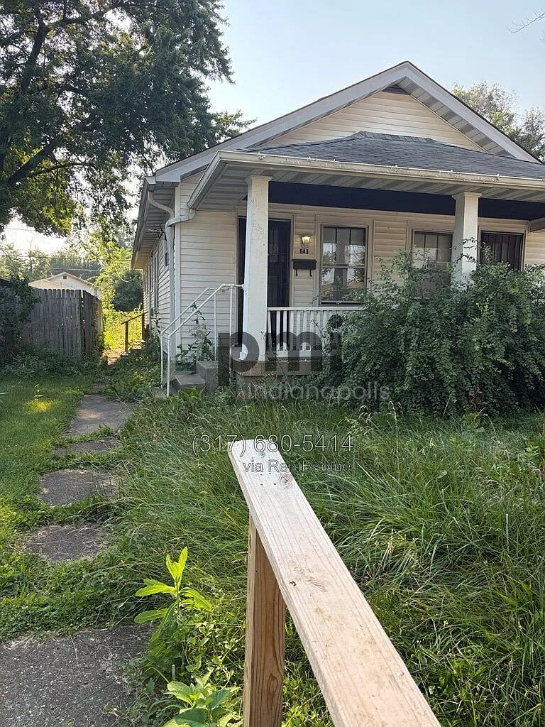 1 bed, 1.0 bath, 576 sqft, $800 — Photo 2