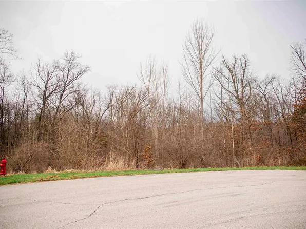 4604 Barbara Jane Ct, Quincy, IL 62305