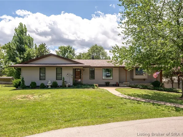8305 Cathedral Drive, Sellersburg, IN 47172
