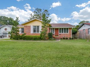 950 Old Hickory Rd, Jacksonville, FL 32207