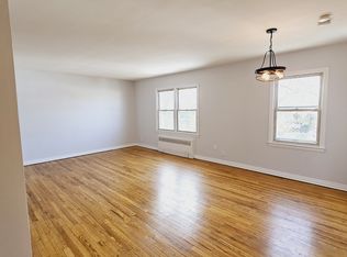 223 S Broadway, Tarrytown, NY 10591