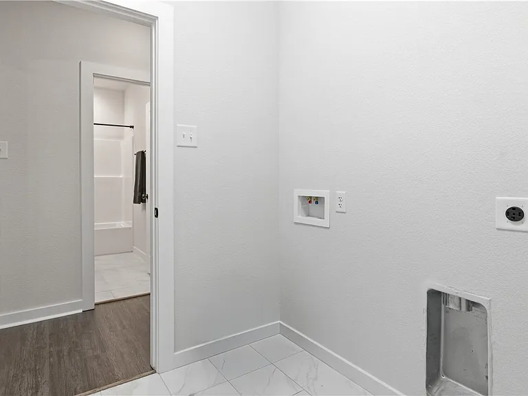 2857 Messenger Way — Photo 17