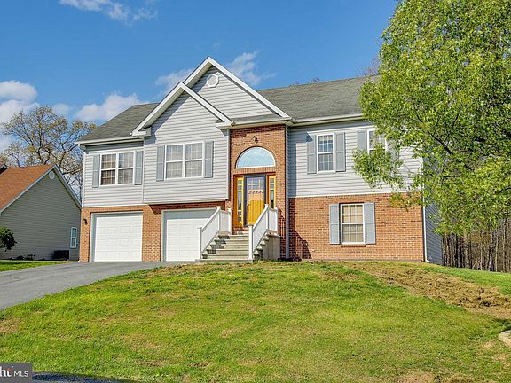 4th image of 106 Lusitano Ln