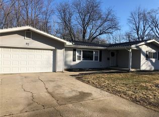 62 Emerson Dr, Decatur, IL 62526