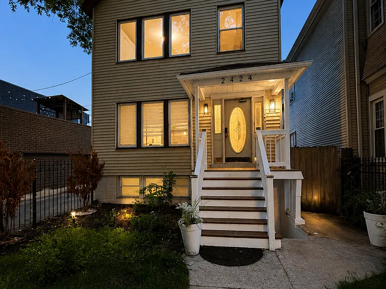 2424 W Charleston St #2 — Photo 13