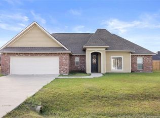 116 Maple St, Iowa, LA 70647