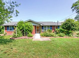 204 Foxwood Ln, Nashville, TN 37210