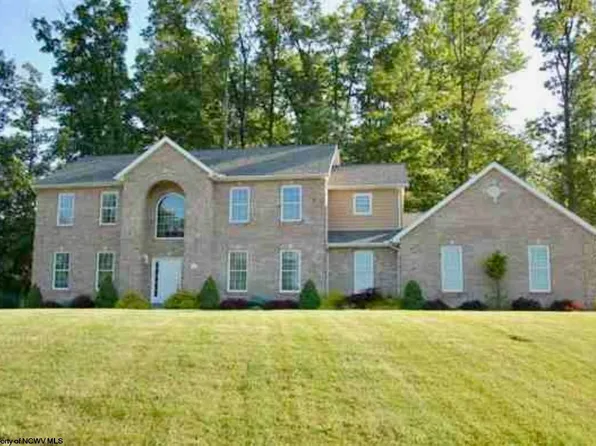 3021 Dogwood Rd, Bridgeport, WV 26330