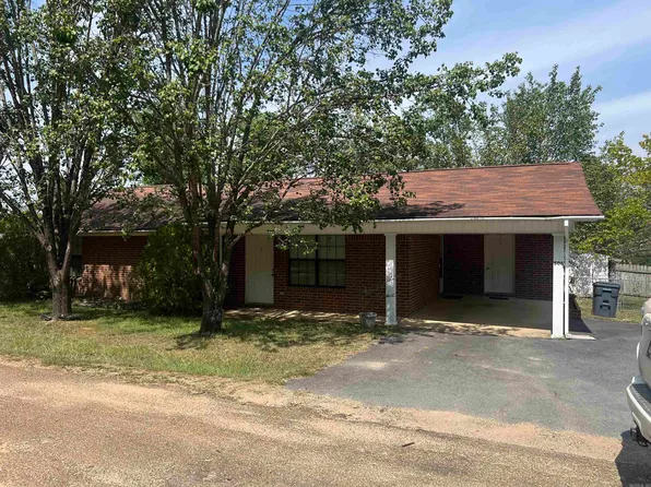 506 E 3rd St, Rison, AR 71665