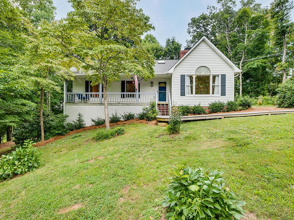 1st image of 114 Harmony Acres Dr E #E
