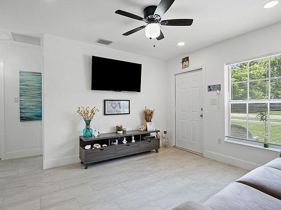 3rd image of 6109 Flagler Street