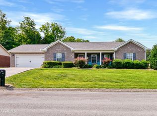 7631 Freedom Ln, Corryton, TN 37721